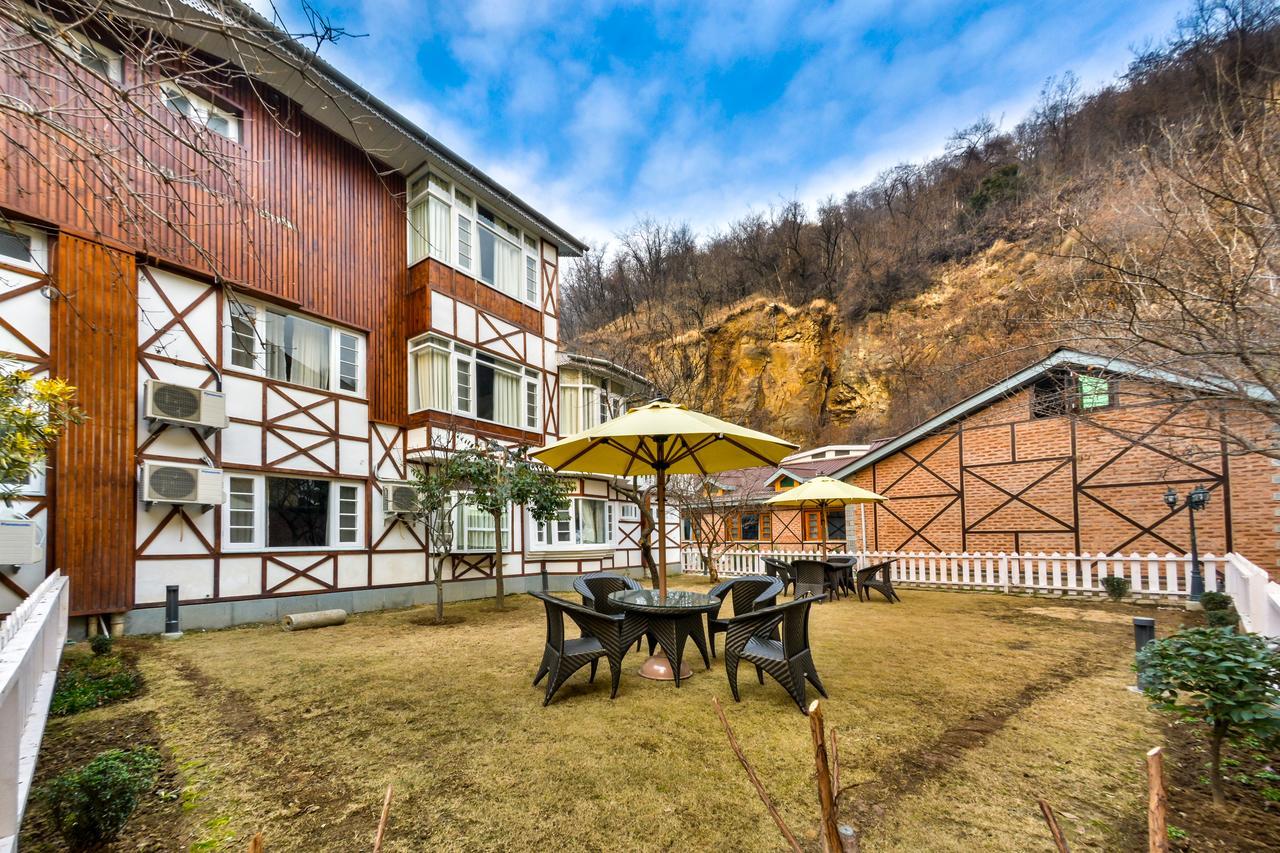 Hotel Metropolis Srīnagar Exteriér fotografie