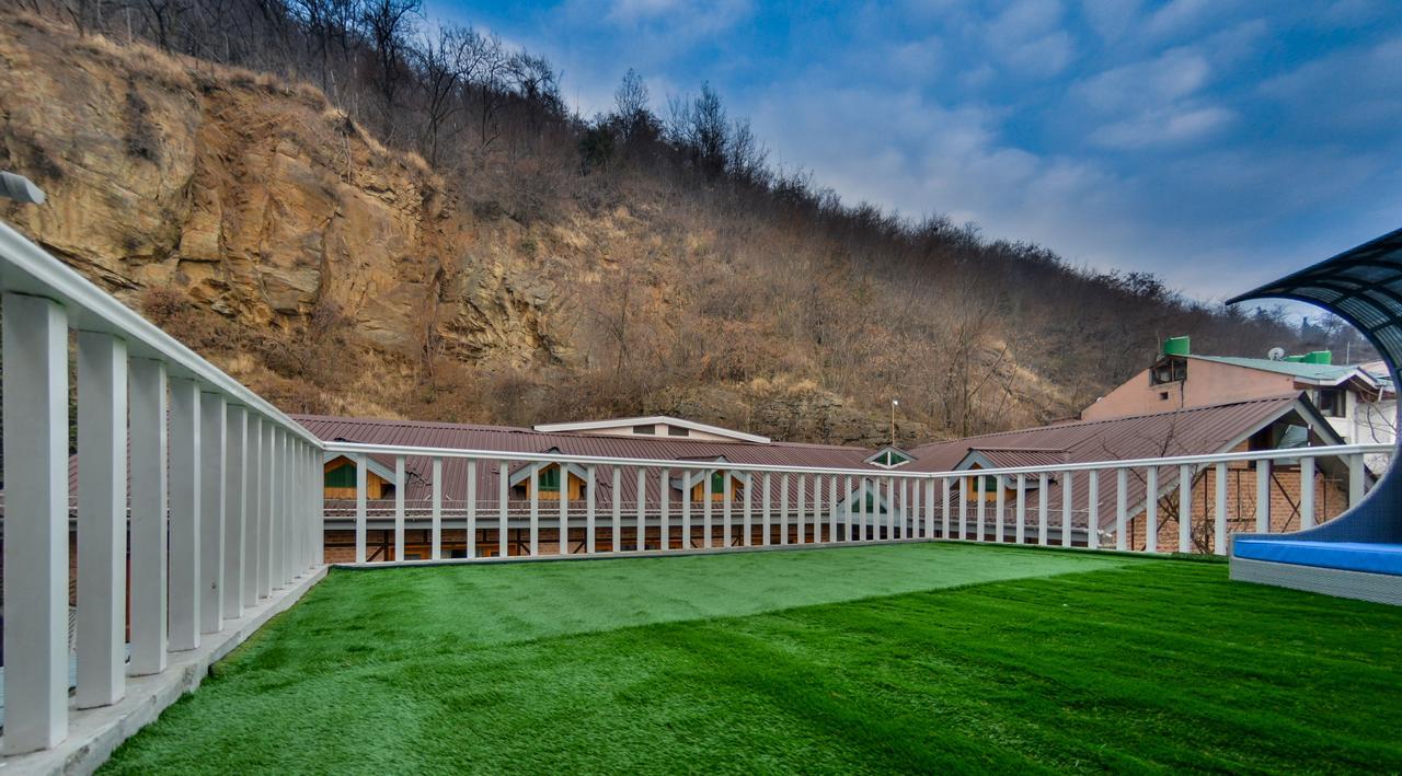 Hotel Metropolis Srīnagar Exteriér fotografie