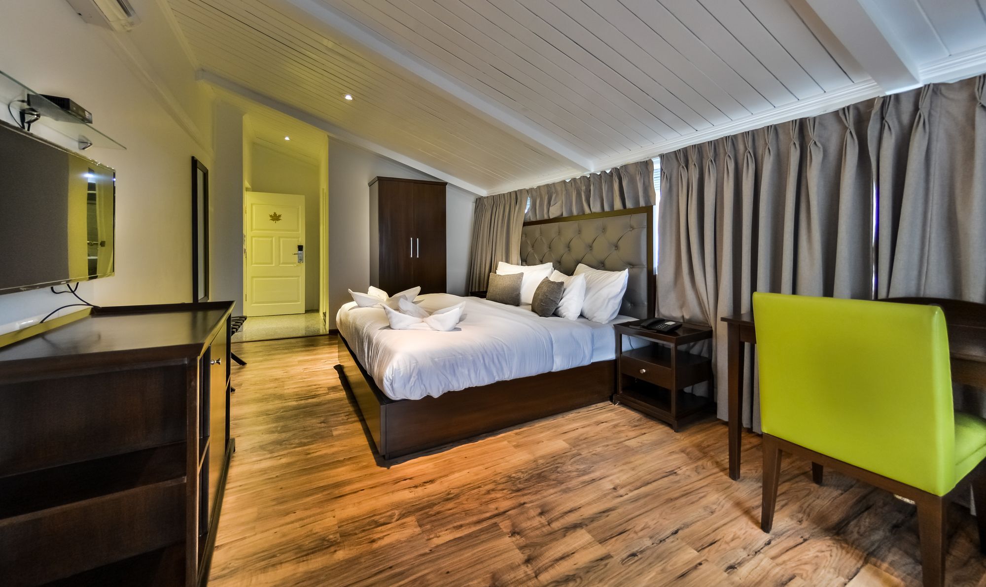 Hotel Metropolis Srīnagar Exteriér fotografie