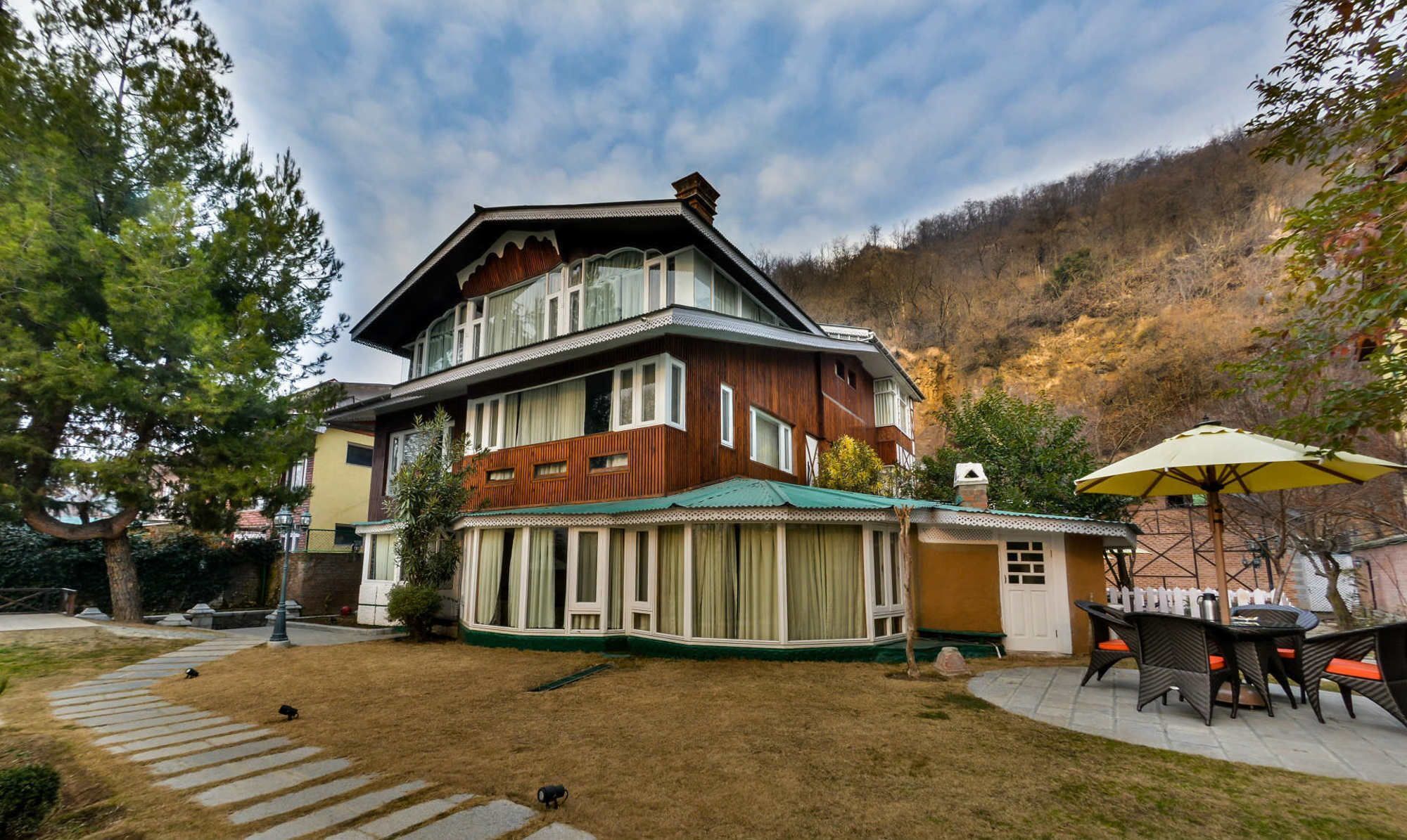 Hotel Metropolis Srīnagar Exteriér fotografie